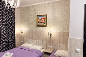 Апарт-отель Апартаменты в историческом центре "ГАЛАГОВЪ". Делюкс трехместный (2А)  1