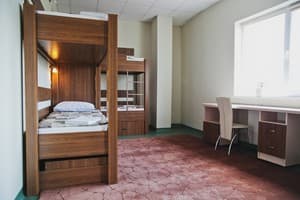 Хостел City Hostel Panorama . Место в общем 4-местном номере  с санузлом 4