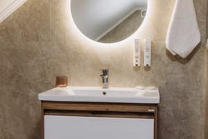 Отель Эдуард. Люкс двухместный  13