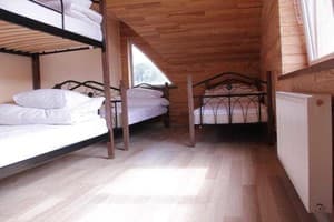 Хостел Фридом. Место в общем 4-местном номере  3