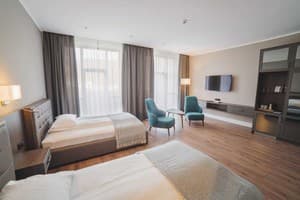 Отель Ірис. Семейный 4-местный Family 1