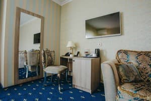 Спа-отель Kamelot Hotel Resort & SPA. Полулюкс двухместный  4