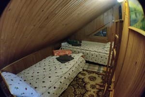 Частная усадьба Лисна хата. Место в общем трехместном номере  5