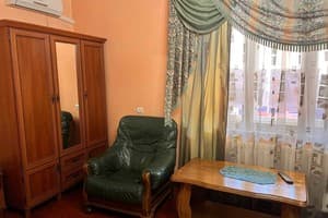 Мини-отель Мала Прага. Апартаменты 4-местный  15